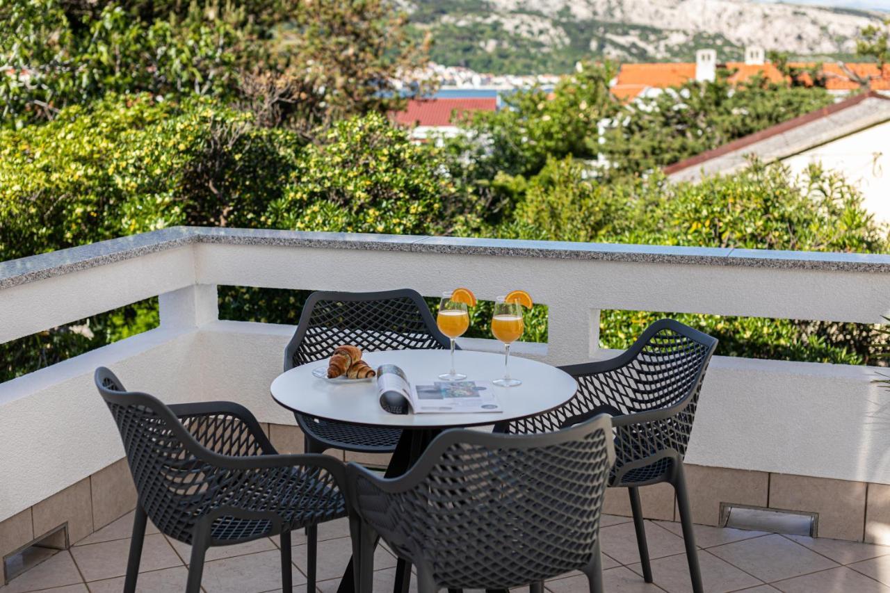 Happy Apartments Baska Exteriér fotografie