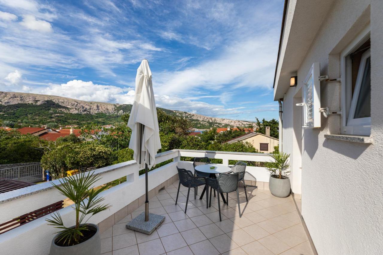 Happy Apartments Baska Exteriér fotografie